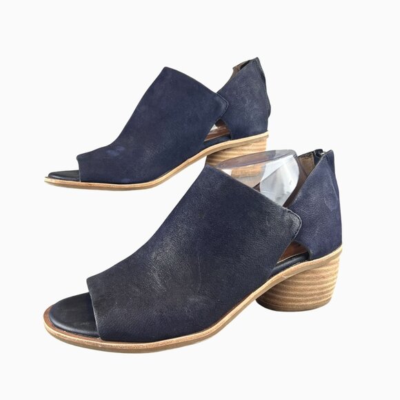 Sofft Women's Sky Navy Carleigh Bootie Size 10M Back Zippers 2"  Stacked Heel - Picture 13 of 16